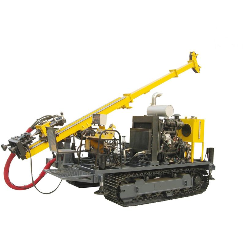 Máquina de perfuração de núcleo montada em crawler 1700m - 3000m Profundidade 370HP Motor diesel