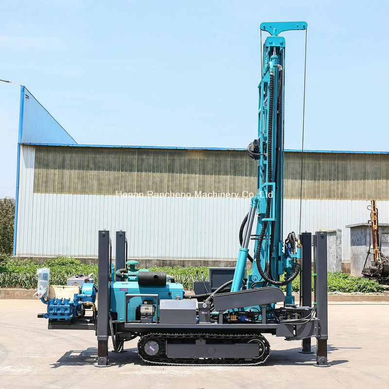 Máquina de perfuração de poços de água de alto desempenho montada em rastreador 350m Profundidade 91KW Motor Yuchai para venda