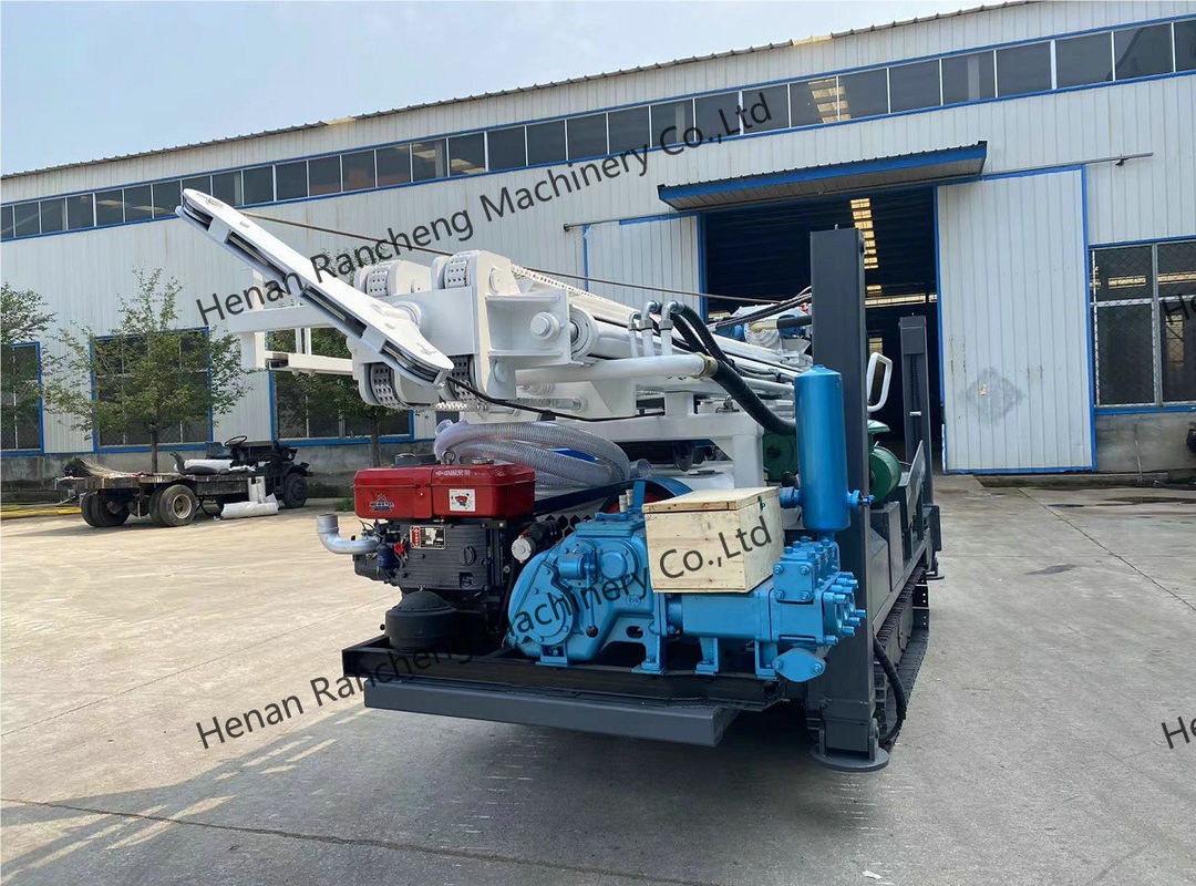 Máquina de perfuração de poços de água de 1000 m de profundidade 105 mm - 800 mm Dia 179KW Rig de perfuração de poços profundos