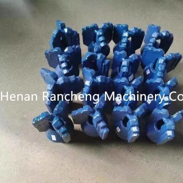 API 3 Wing Tungsténio Carbide Step Type Drag Bit para perfuração de poços de água