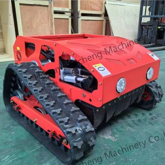Moedor de relva híbrido de quatro rodas de controle remoto de tipo Crawler 8HP Motor a gasolina