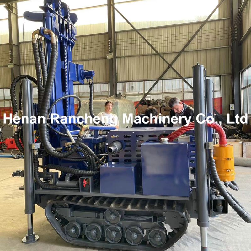 Máquina de perfuração equipada com um poderoso motor diesel Yuchai de 77,3 kW 45-65r/min Velocidade de rotação