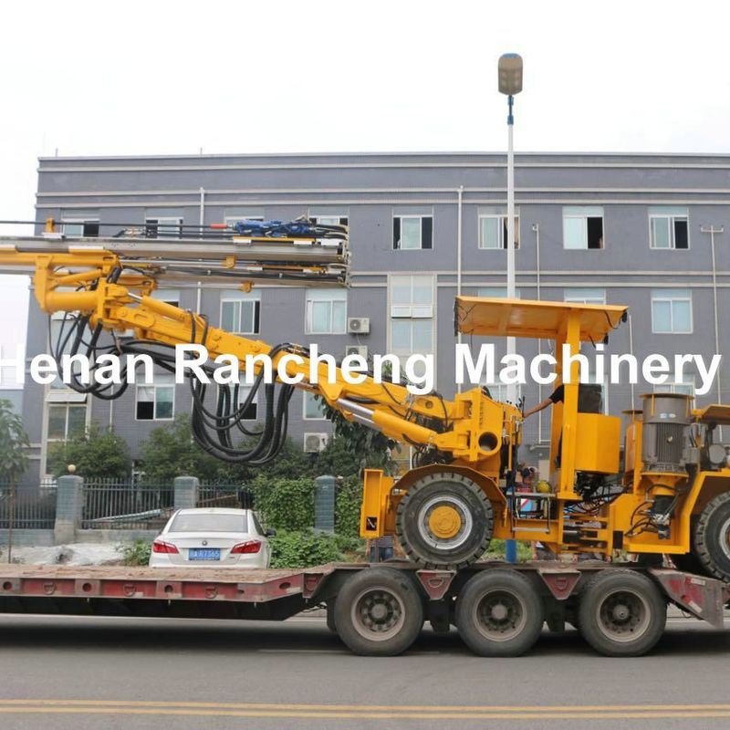 RCZ-22J All Hydraulic Tunneling Jumbo Drilling Rig 3880mm Profundidade de perfuração Com 93KW / 125HP Potência do motor diesel
