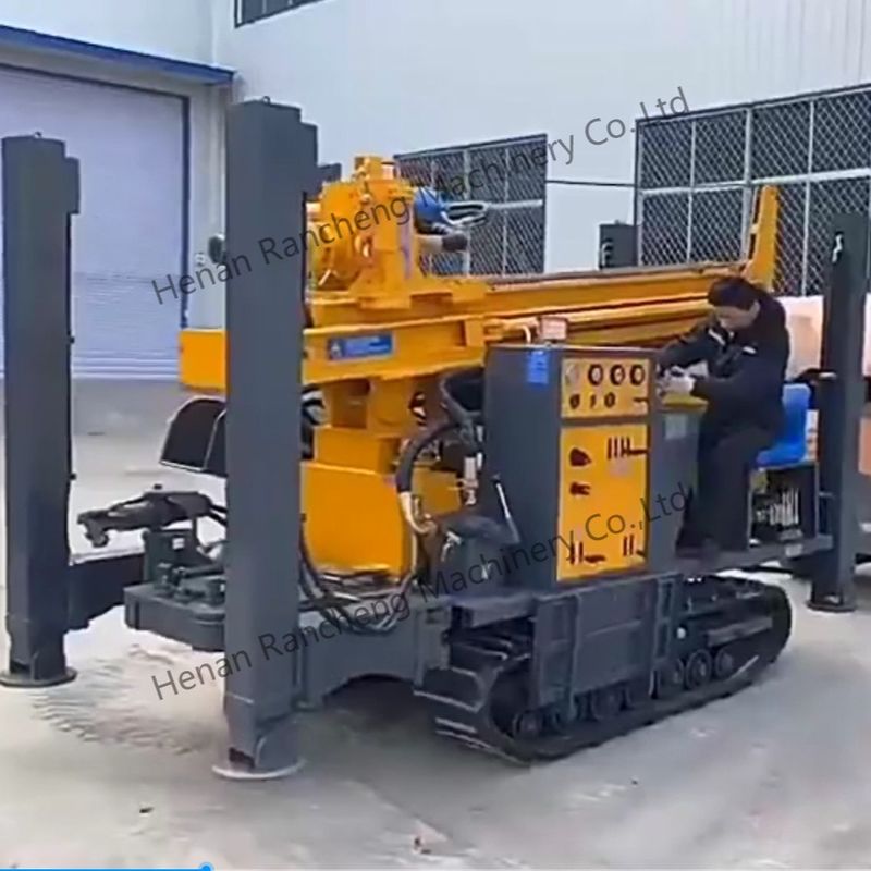 350m Profundidade de perfuração 91KW Motor Yuchai Furação de poços de água Rig 22T Força de elevação