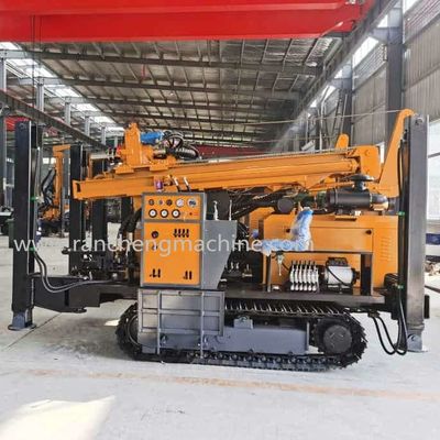 Máquina de perfuração de poços de água de 400 m de profundidade com 9000Nm de torque máximo de rotação