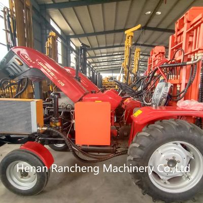 Instalação de perfuração montada num tractor, de quatro rodas, de alta potência para perfuração de poços de água de 200/260 m, 254 mm.