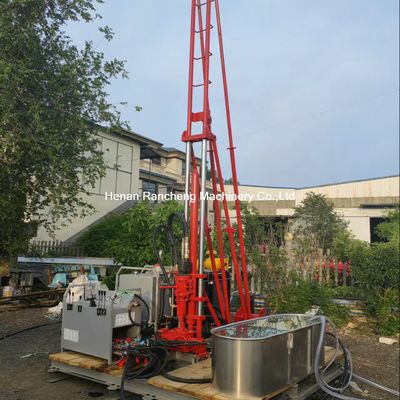 100-240RPM Guincho Velocidade de rotação de pequeno núcleo Rig de perfuração 96L/min Sistema hidráulico Fluxo nominal
