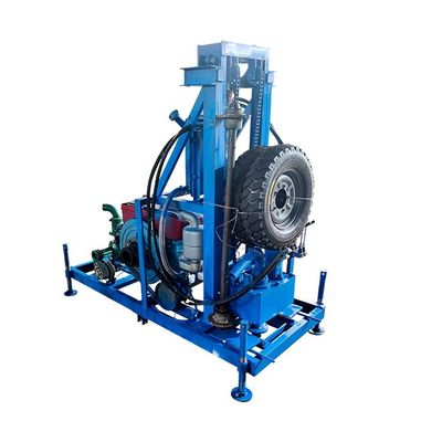 150 m de profundidade Rig de perfuração de poços portátil 22Hp / 16.2Kw Potência do motor diesel Tipo percussivo e rotativo